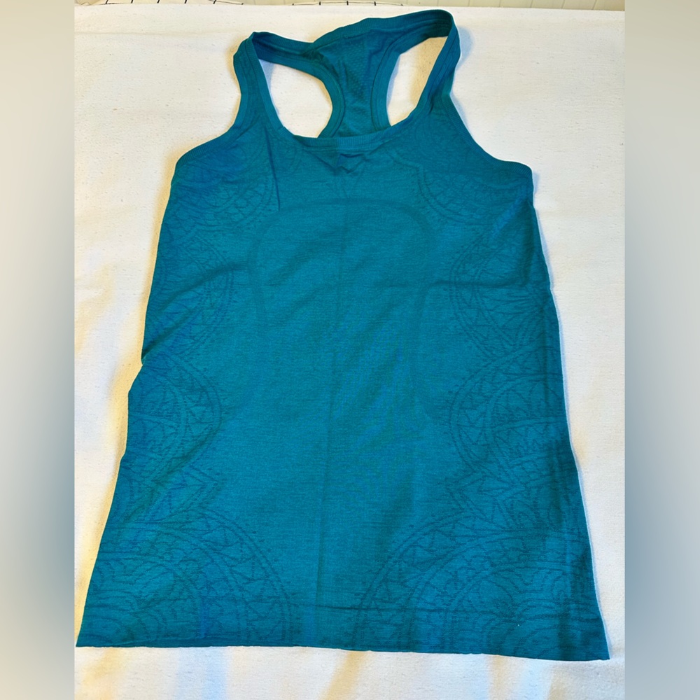 Size 6 Lululemon Swiftly Speed Racerback